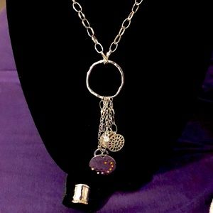 🌞Hammered Look Paparazzi Necklace and Earrings Set With Bonus Ring Brand New!